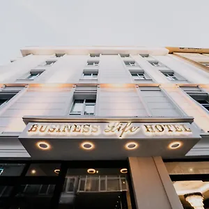 Business Life & Bakirkoey Hotel