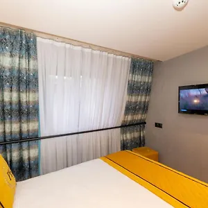 Peri Taksim Hotel