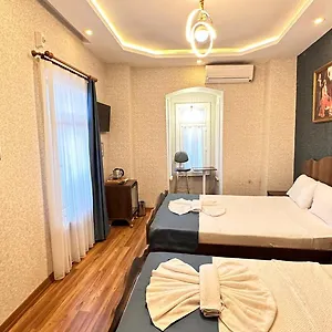 La Vien Old Hotel
